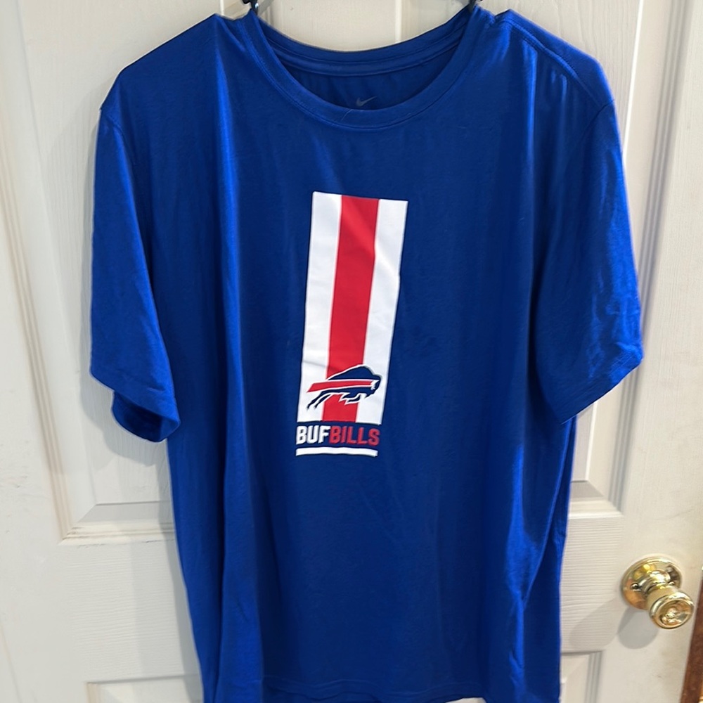 Nike Blue and Red Short Sleeve Tee